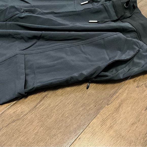 NWT Jetset Woven Pants Navy Gym Workout Pants - Picture 6 of 6